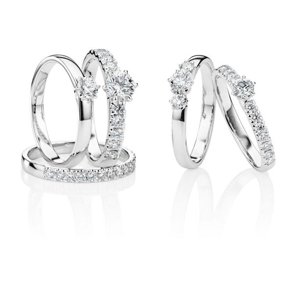 Leonora - Kohinoor - Kultakeskus Oy